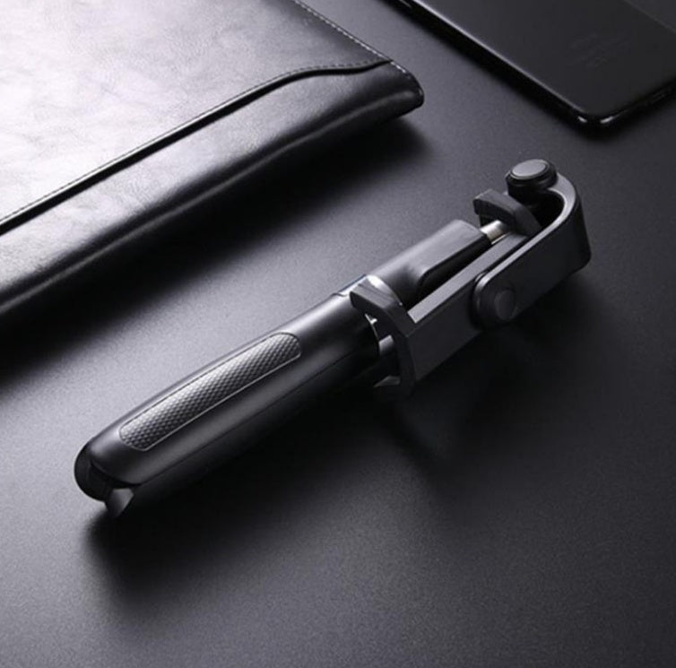 Bluetooth Selfie Stick Tripod